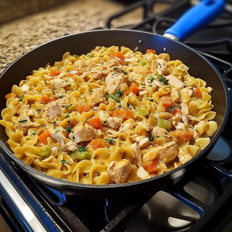 Easy Chicken and Noodles Skillet Recipe for a Hearty One-Pan Dinner